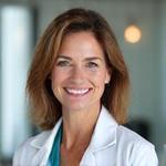 Dottoressa Elena Rossi, specialista in ginecologia